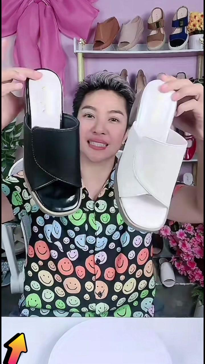 #shoesiamm #รองเท้าใส่เที่ยวก็ได้ใส่ทำงานก็ได้ #รองเท้าส้นสูง #tiktokshopครีเอเตอร์แฟชั่นผู้หญิง