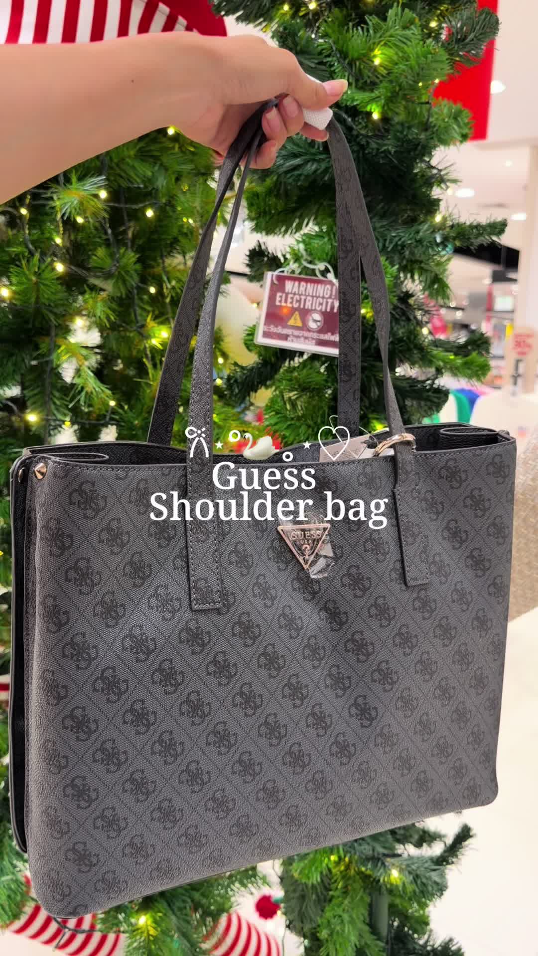 #guess #guessthailand #กระเป๋า #กระเป๋าผู้หญิง #กระเป๋าสะพายไหล่