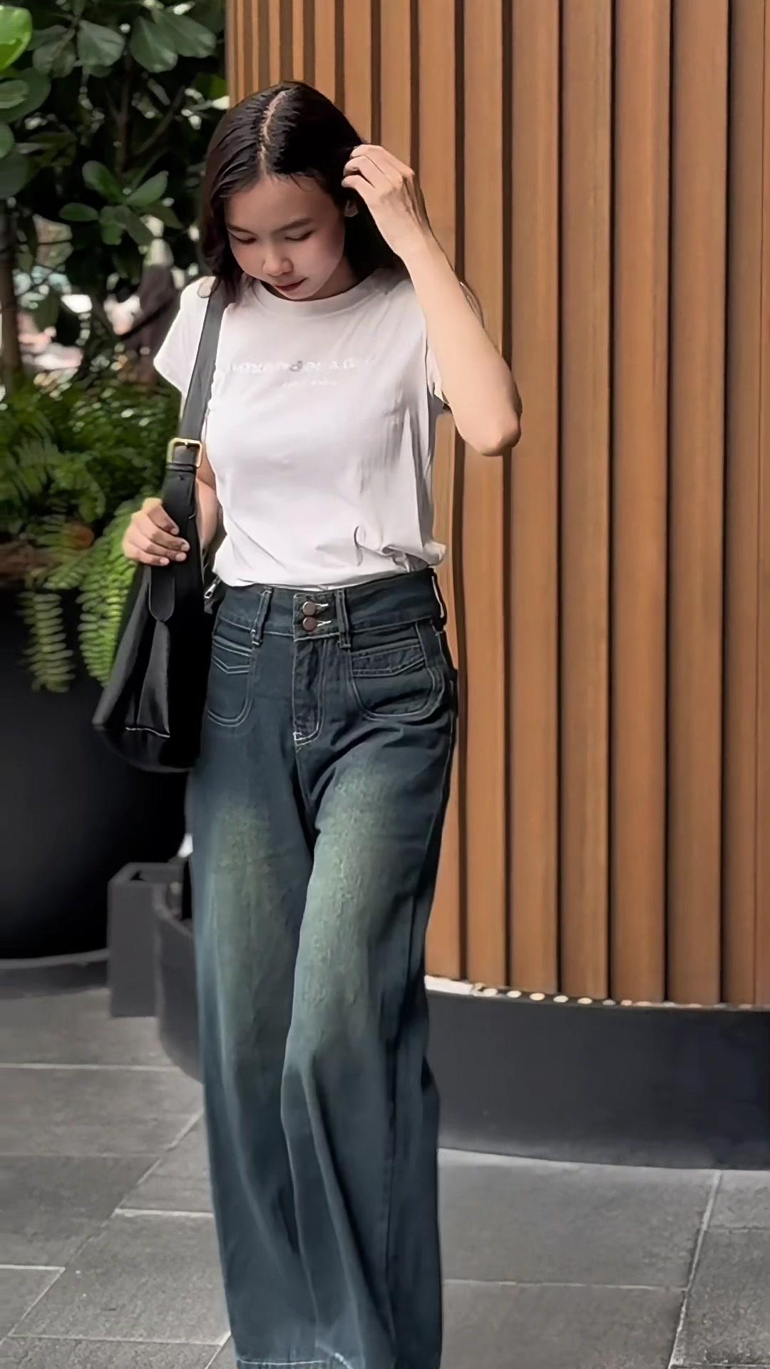 #กางเกงยีนส์ขากว้าง #กางเกงยีนส์เอวสูง #กางเกงยีนส์ขายาว #กางเกงยีนส์ผู้หญิง