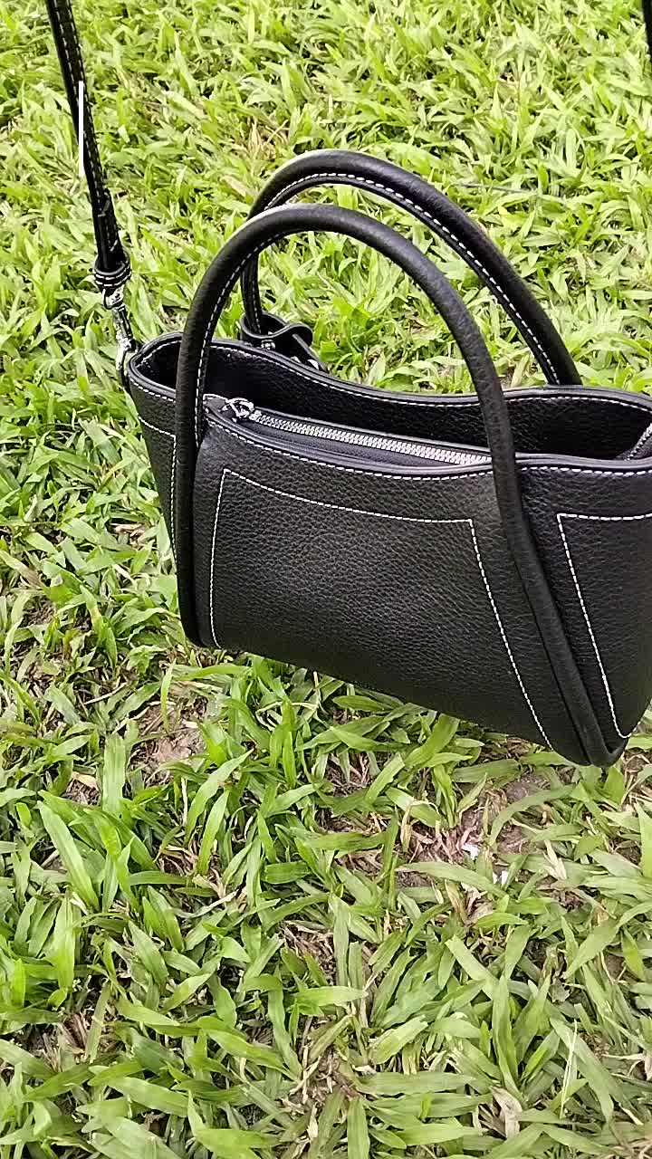 #กระเป๋าถือ #กระเป๋าถือผู้หญิง #กระเป๋าสะพายแฟชั่น #กระเป๋าสะพายข้าง #กระเป๋าสะพายไหล่