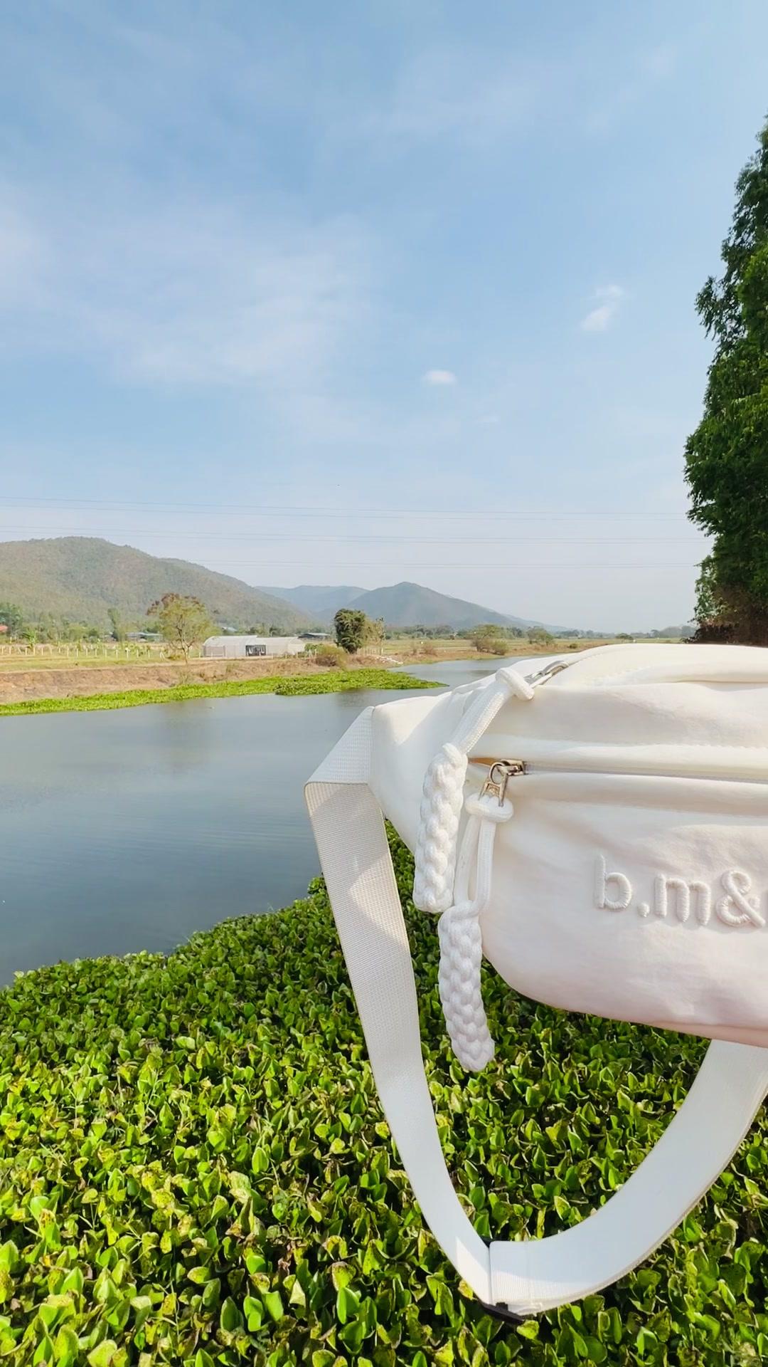 #กระเป๋า #กระเป๋าสะพาย #กระเป๋าสะพายข้าง #กระเป๋าคาดอก #กระเป๋าผู้หญิง