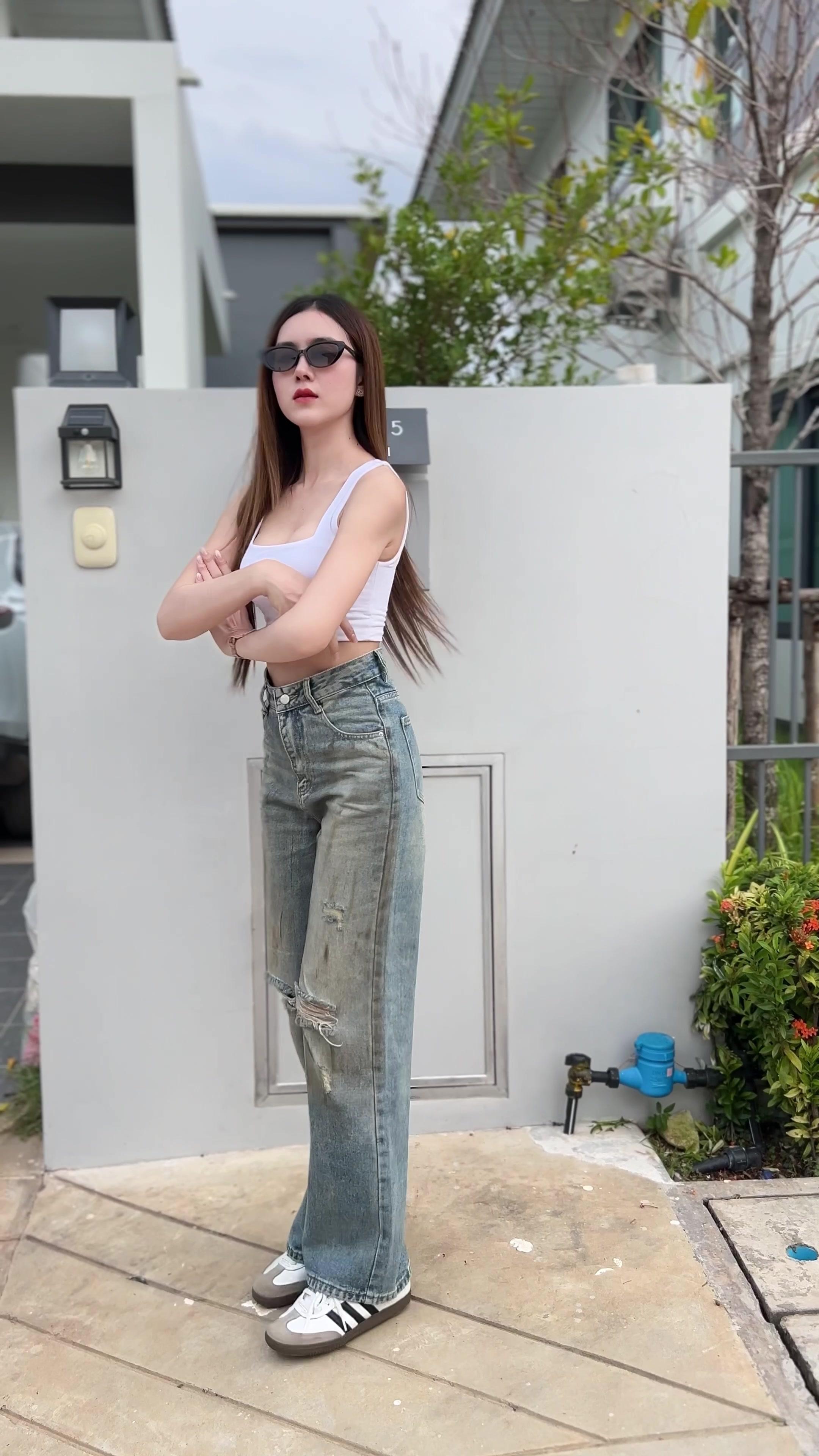 #กางเกงยีนส์ #กางเกง #ไอเดียแต่งตัว #แฟชั่น