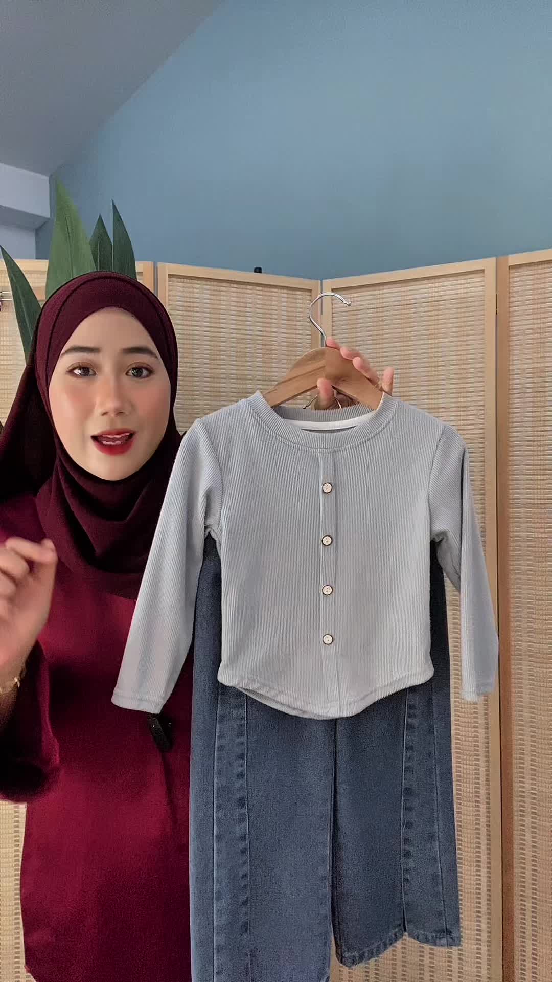 Jeans Anak Perempuan ❤️ #bajuanak #blouseanak #bajubudak #bajuanakperempuan #mai -MID COCONANA