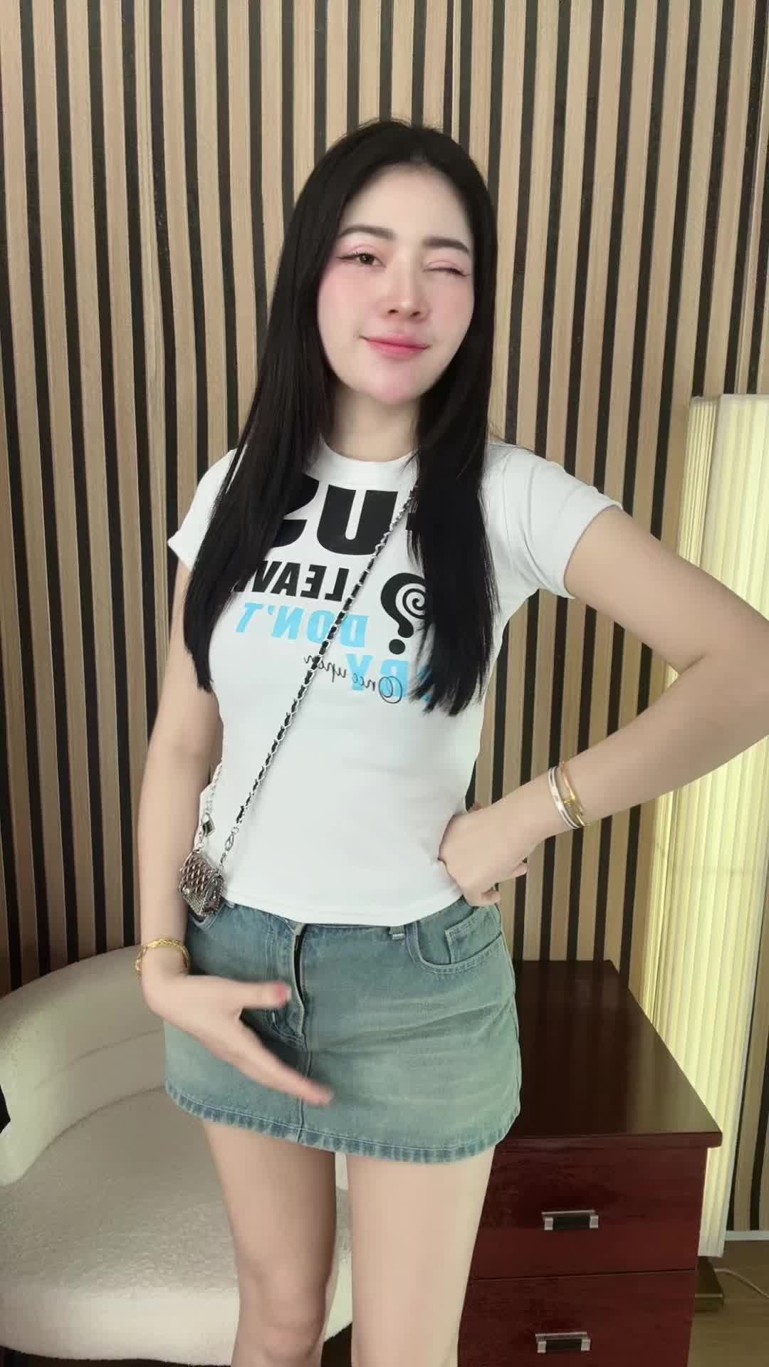 #tiktok #คสาสแฟชั่น #เสื้อผ้าแฟชั่น #เสื้อแฟชั่นแฟชั่นแต่งตัว #เสื้อยืด