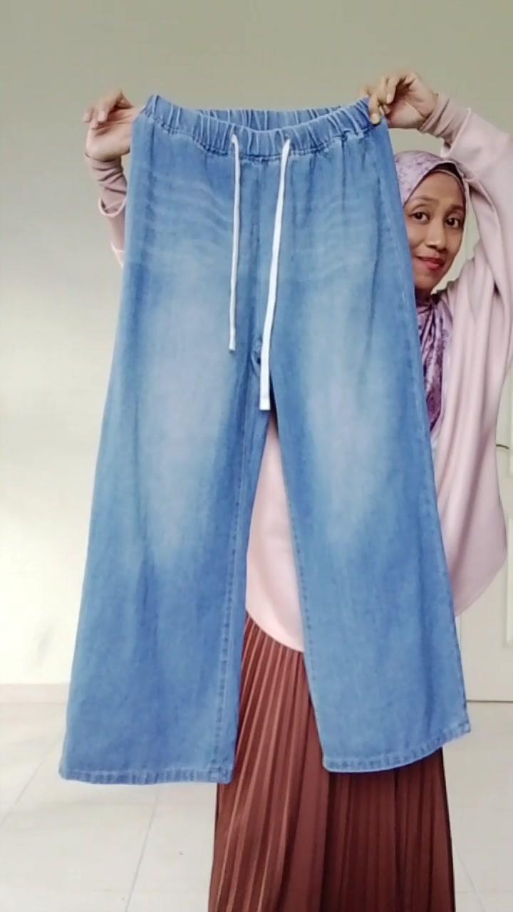 #JeansWideleg #PandaEyesStyle #SeluarTrendy #CasualComfort #FashionSantai