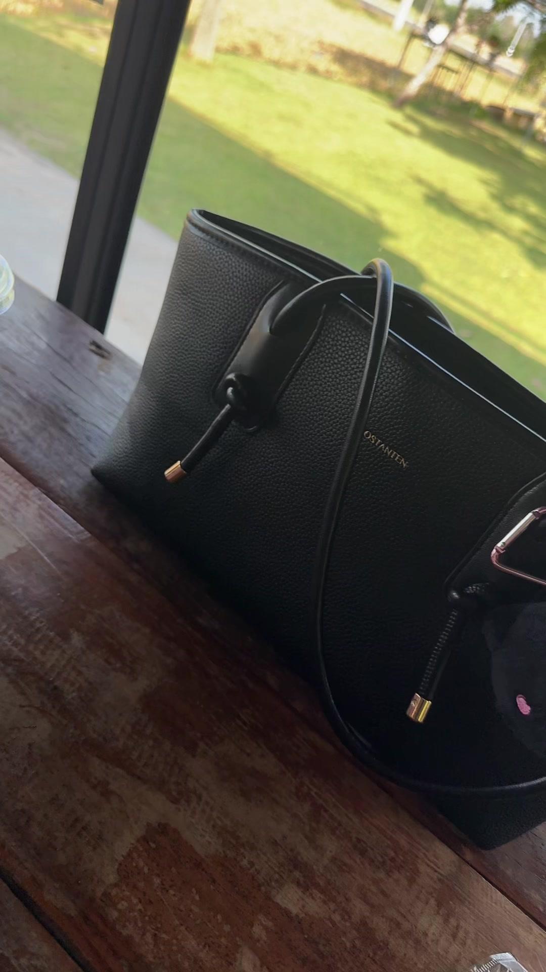 #กระเป๋า #กระเป๋าผู้หญิง #กระเป๋าหนัง #กระเป๋าสะพายไหล่