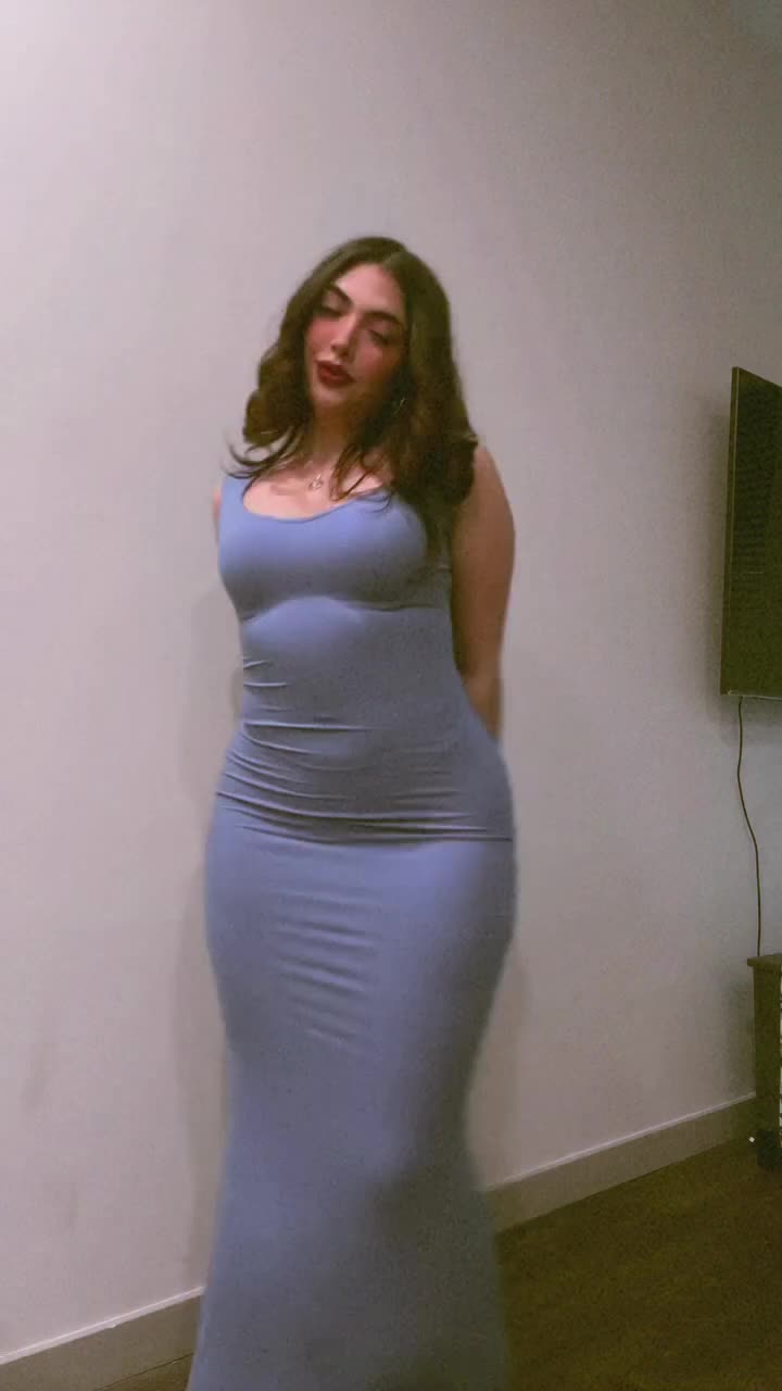 Download now and start video chatting with girls!