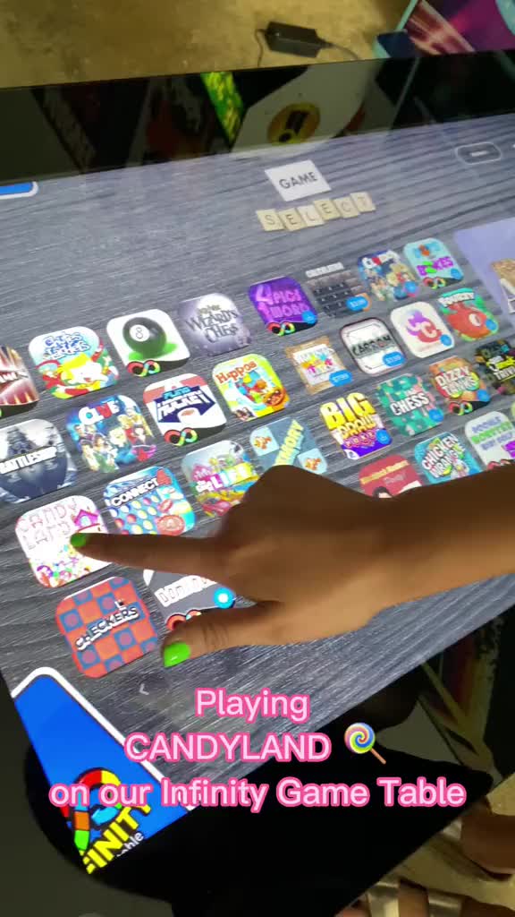 This game table can greatly enhance the family entertainment atmosphere!