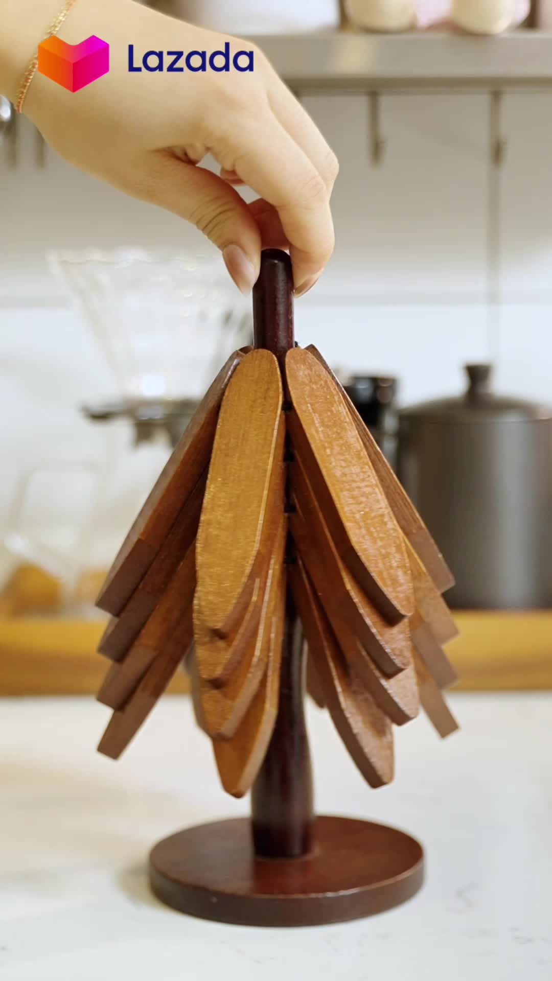 Enjoy unlimited free shipping with no minimum spend