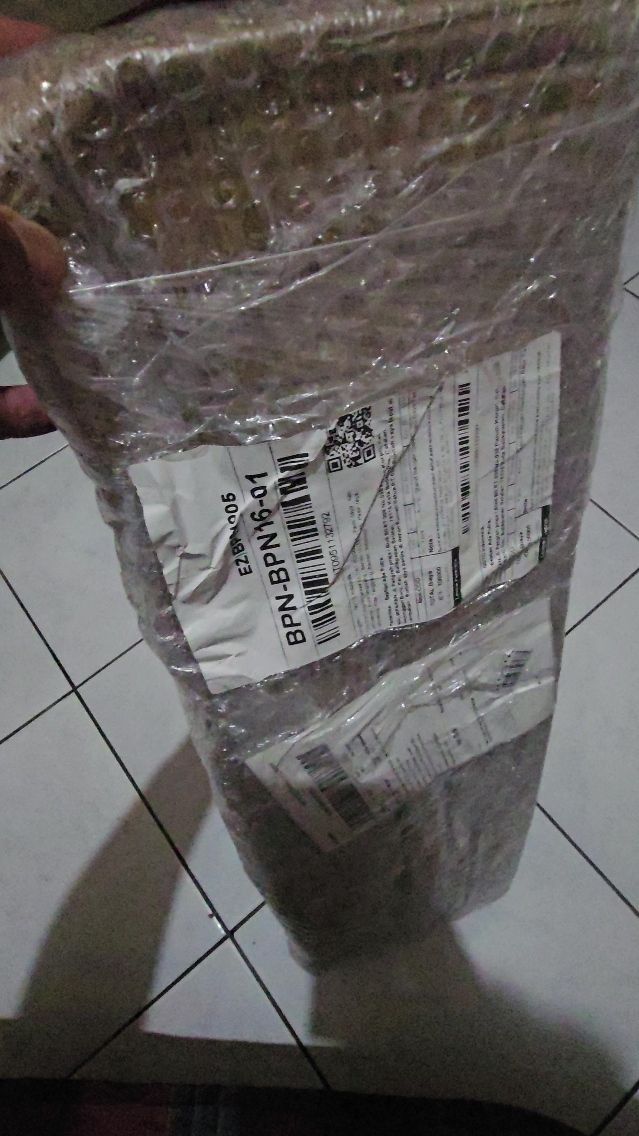 review image 0
