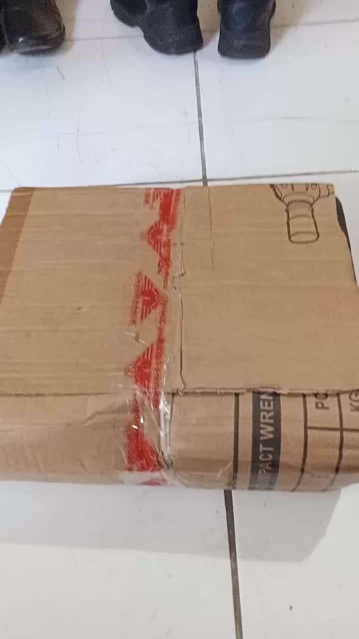 review image 0