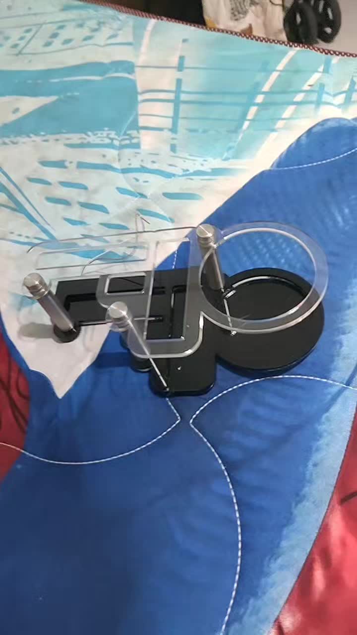 review image 0