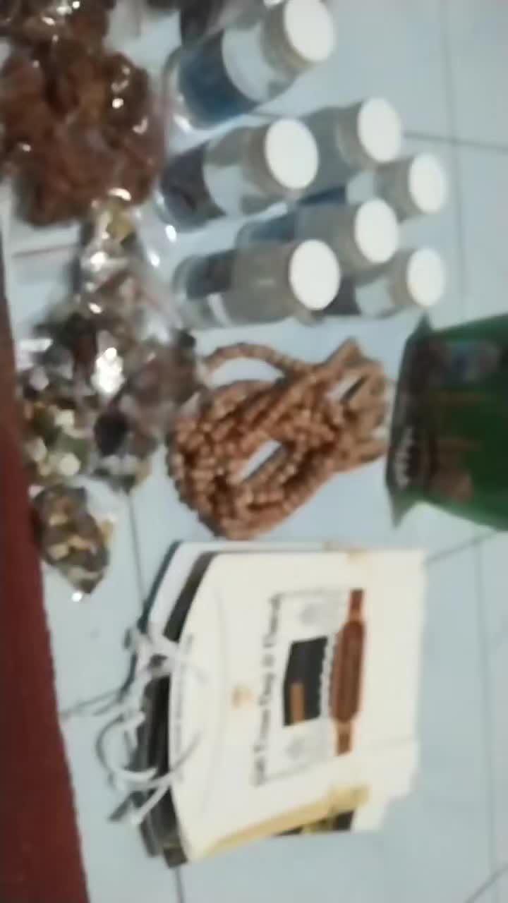 review image 0