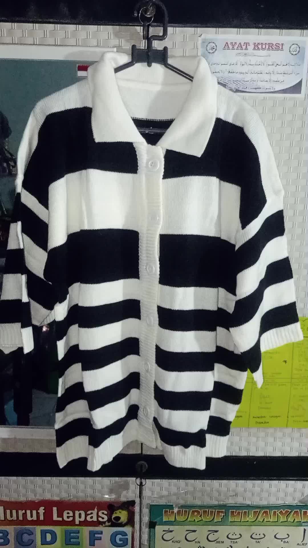 review image 0