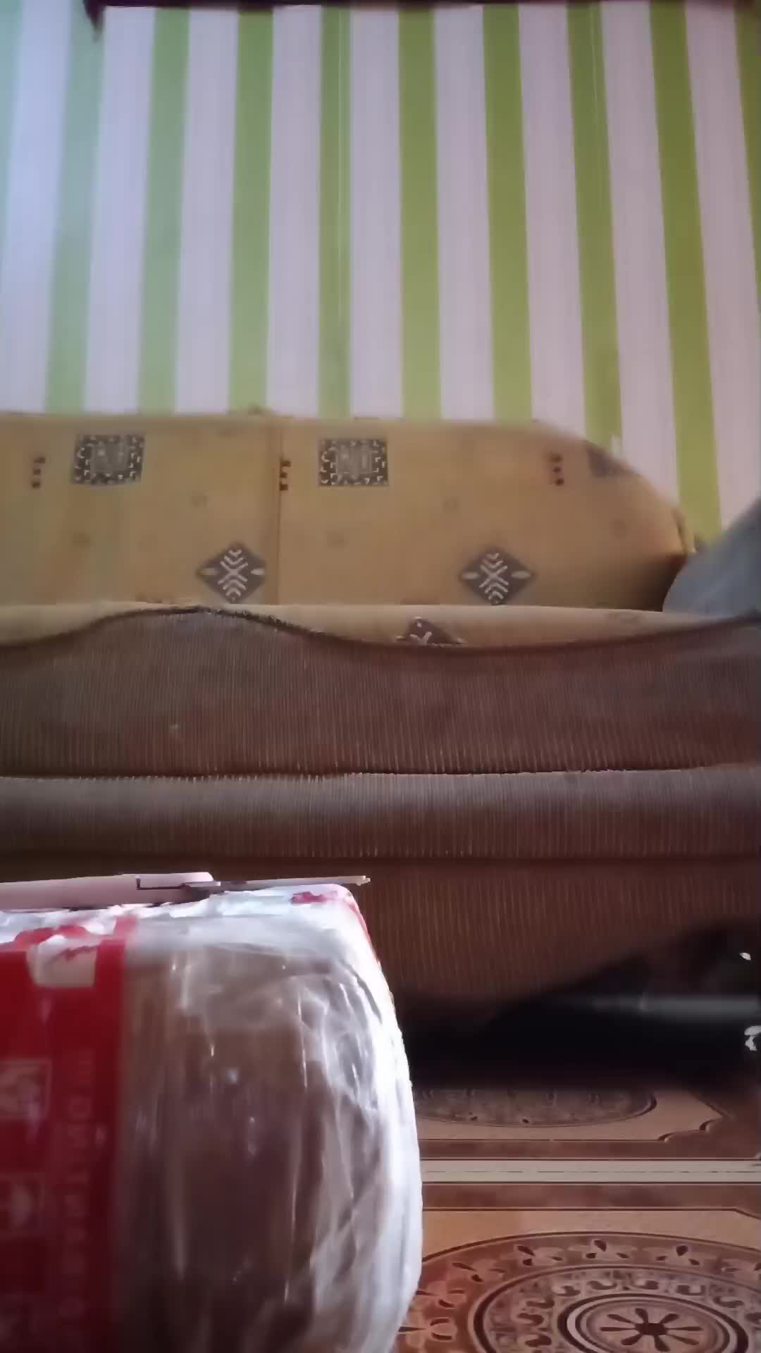 review image 0