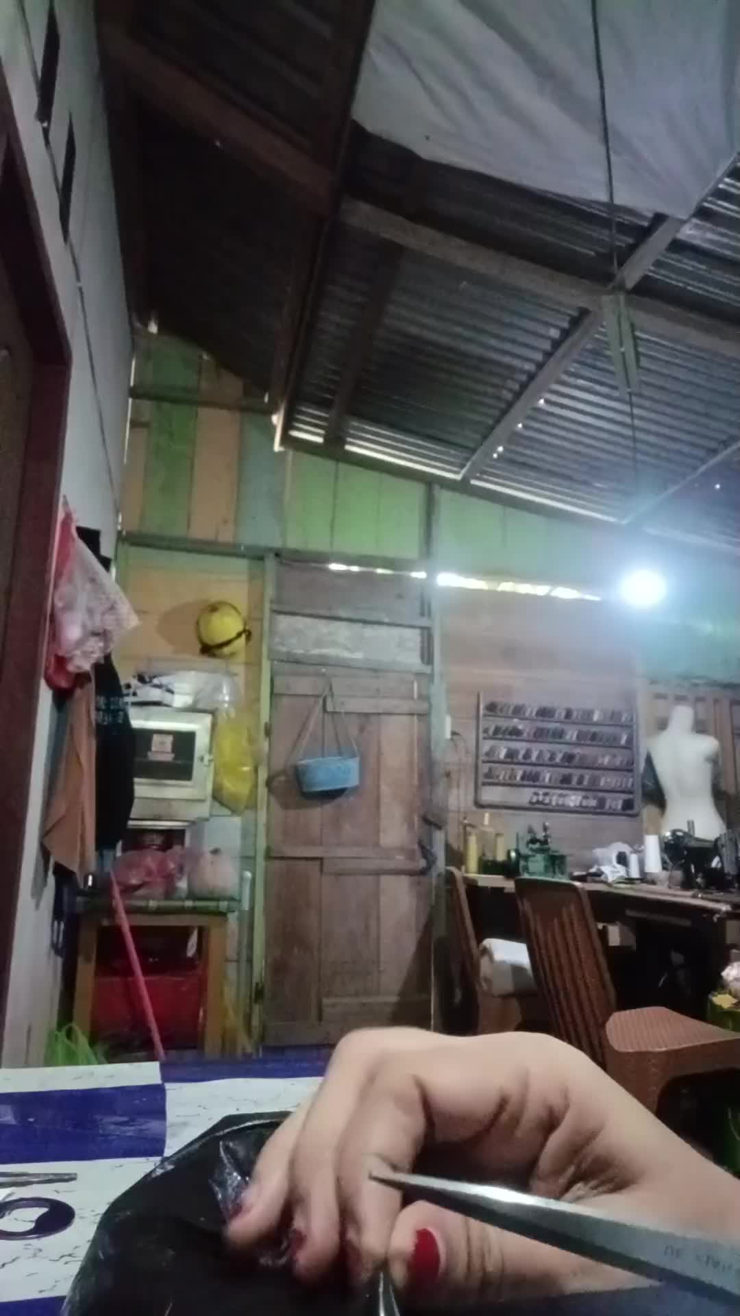 review image 0