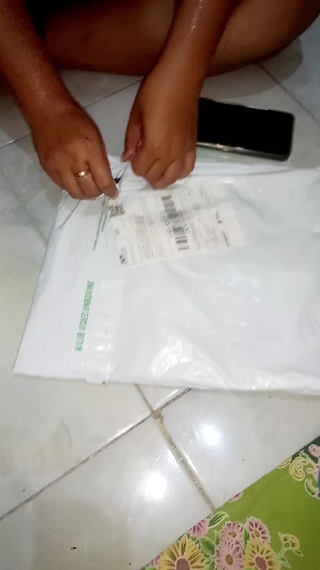 review image 0