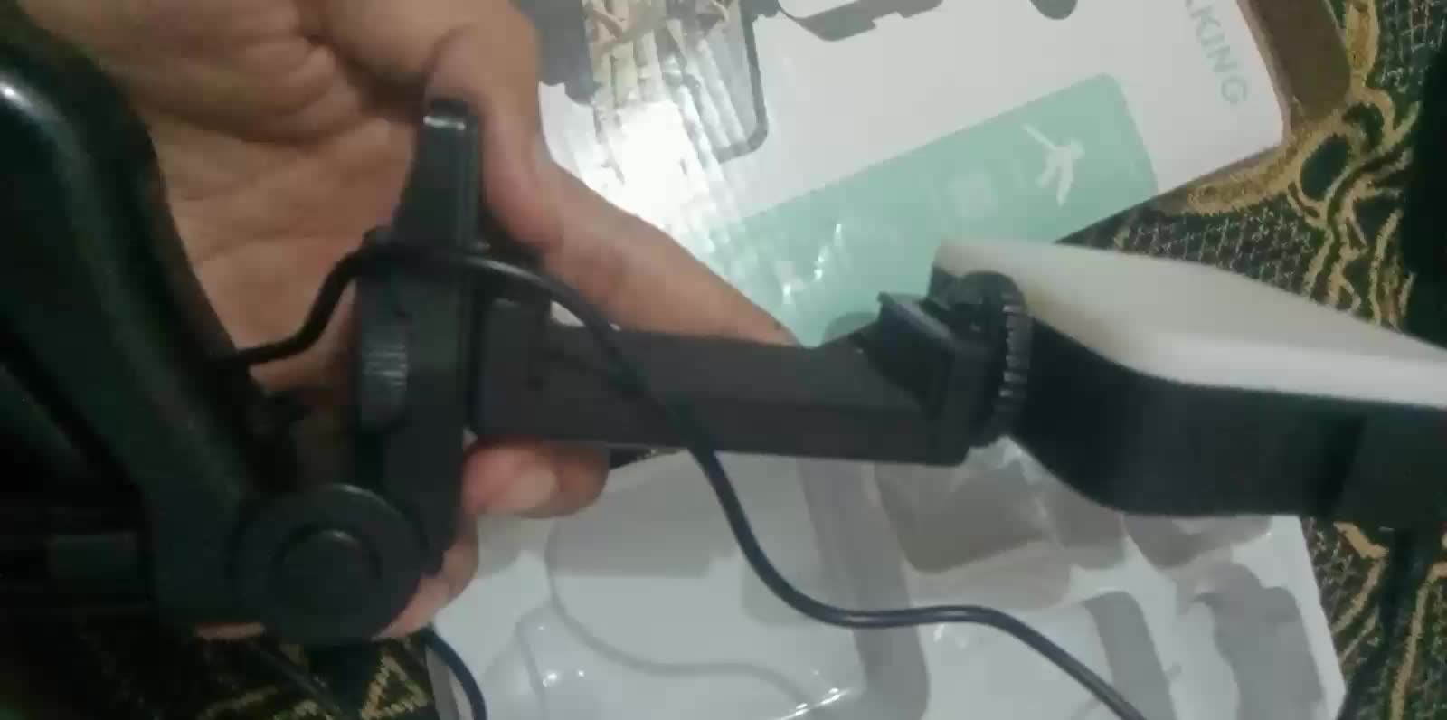 review image 0