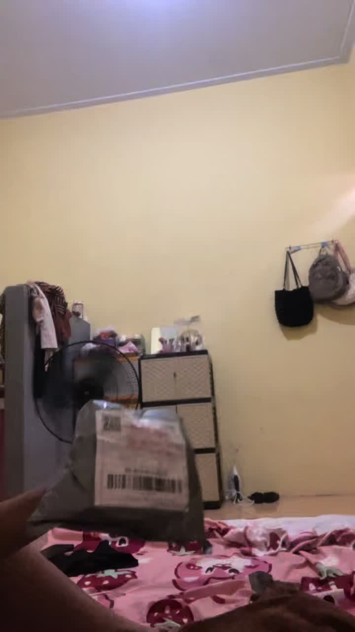 review image 0