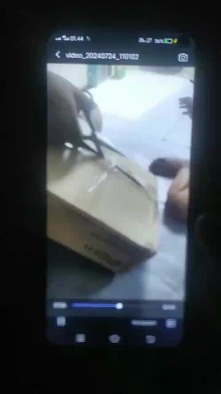 review image 0