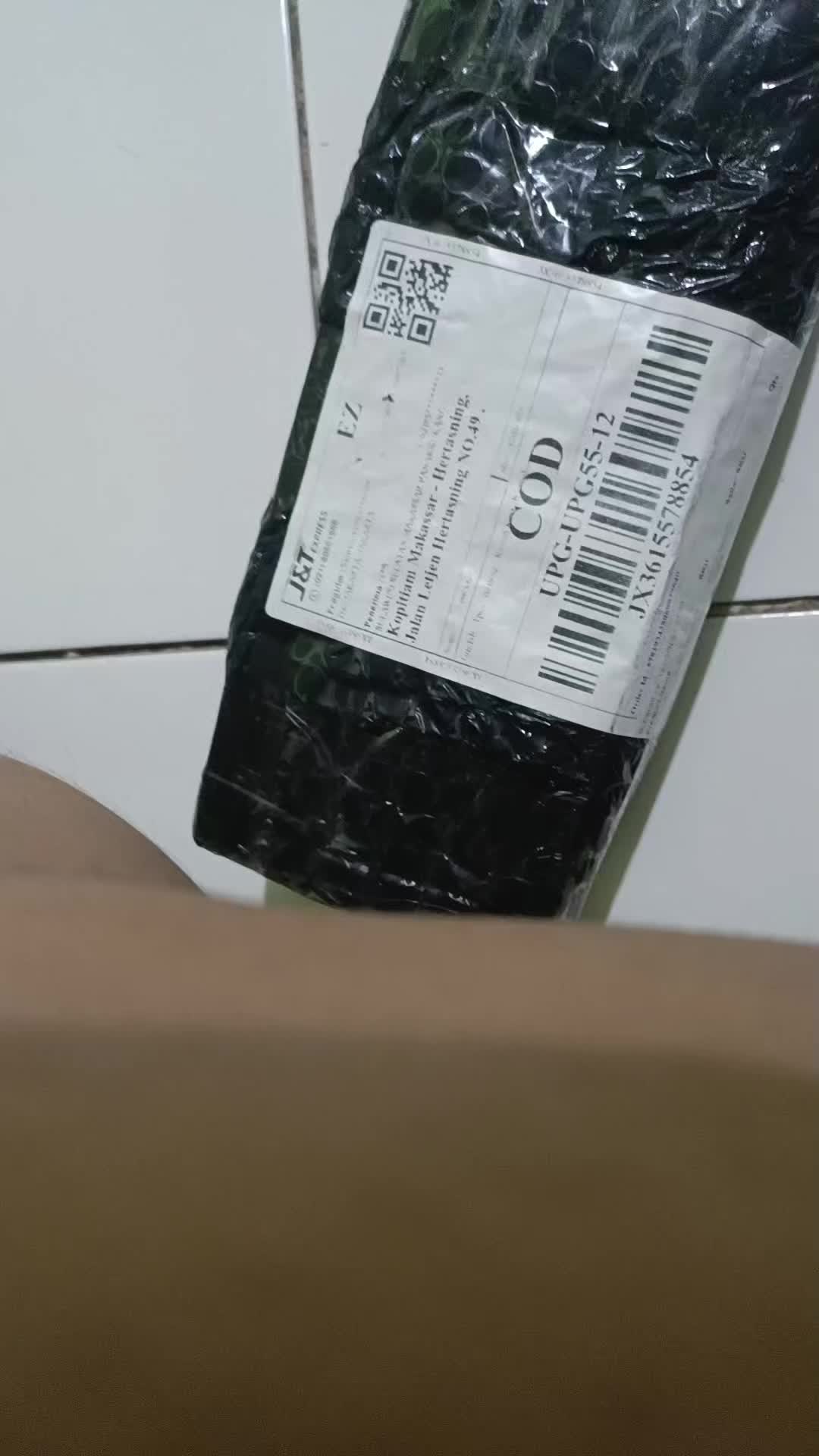review image 0