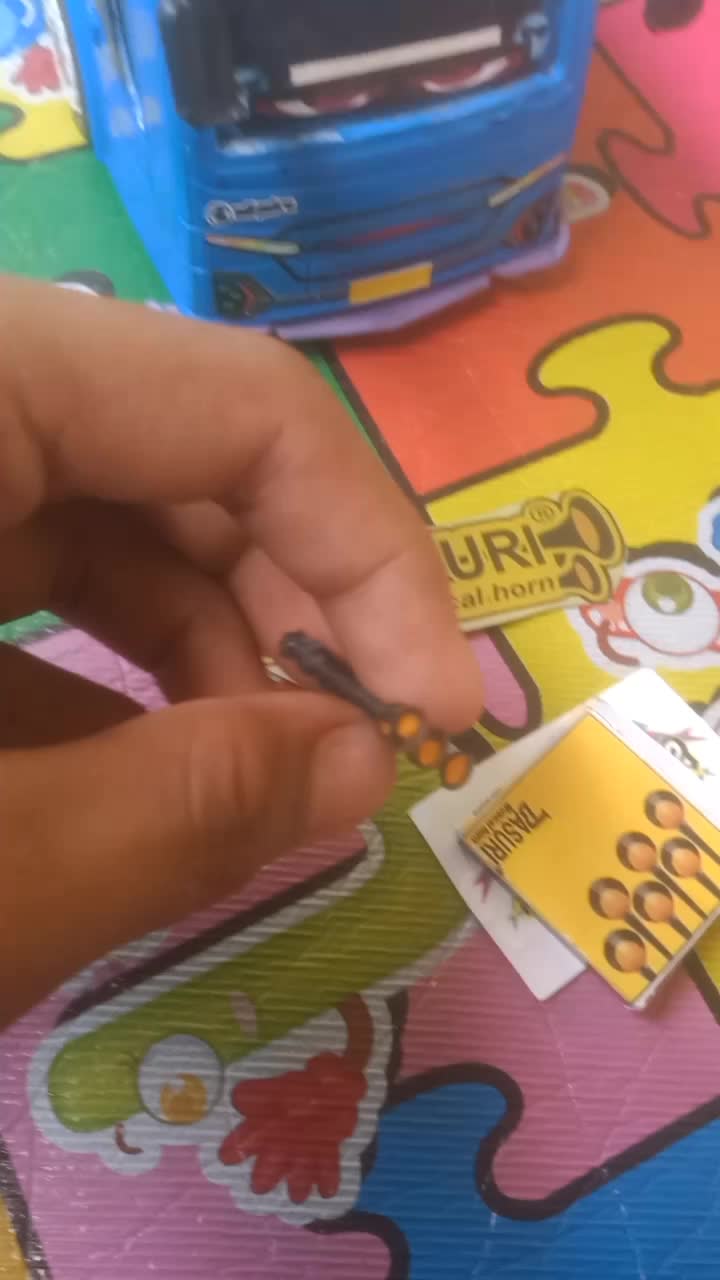 review image 0