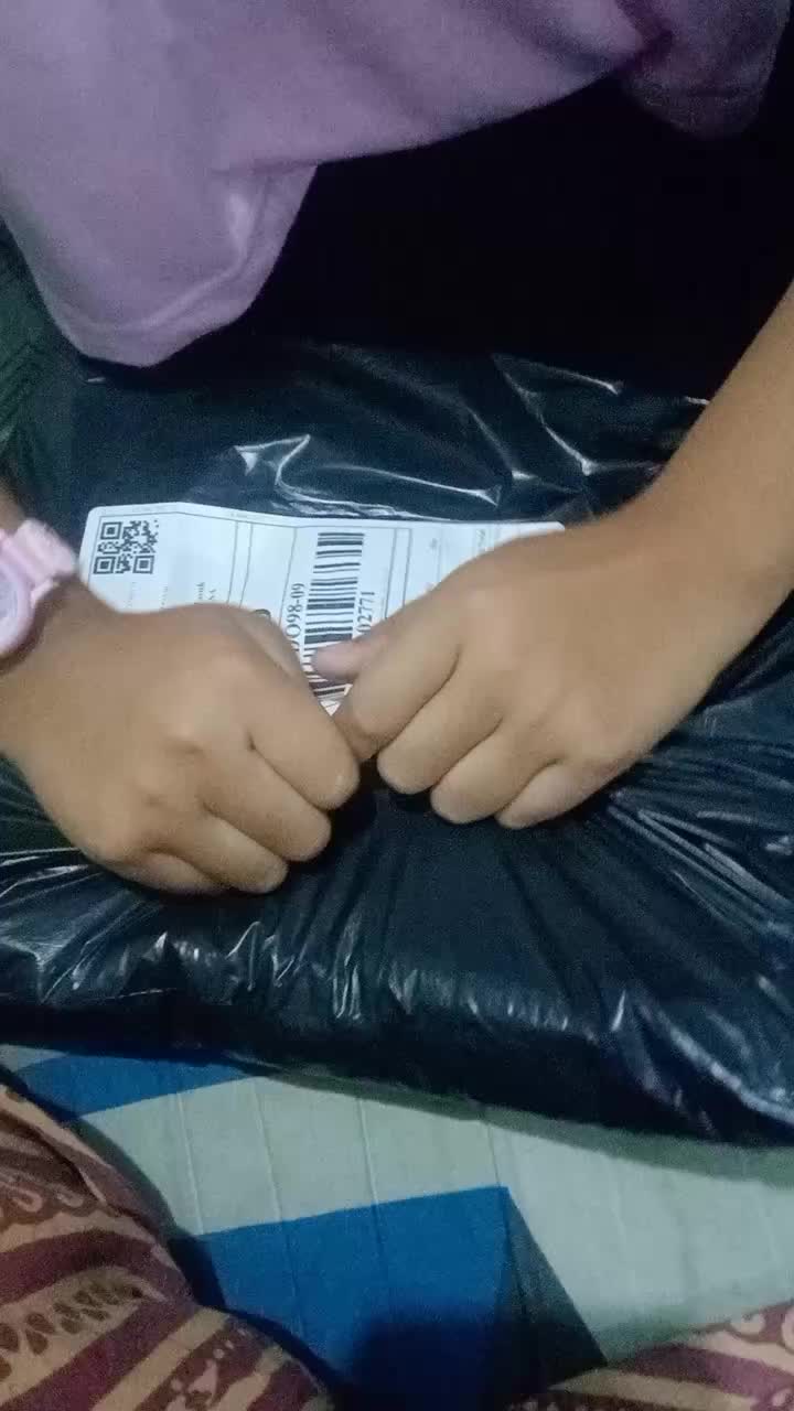 review image 0