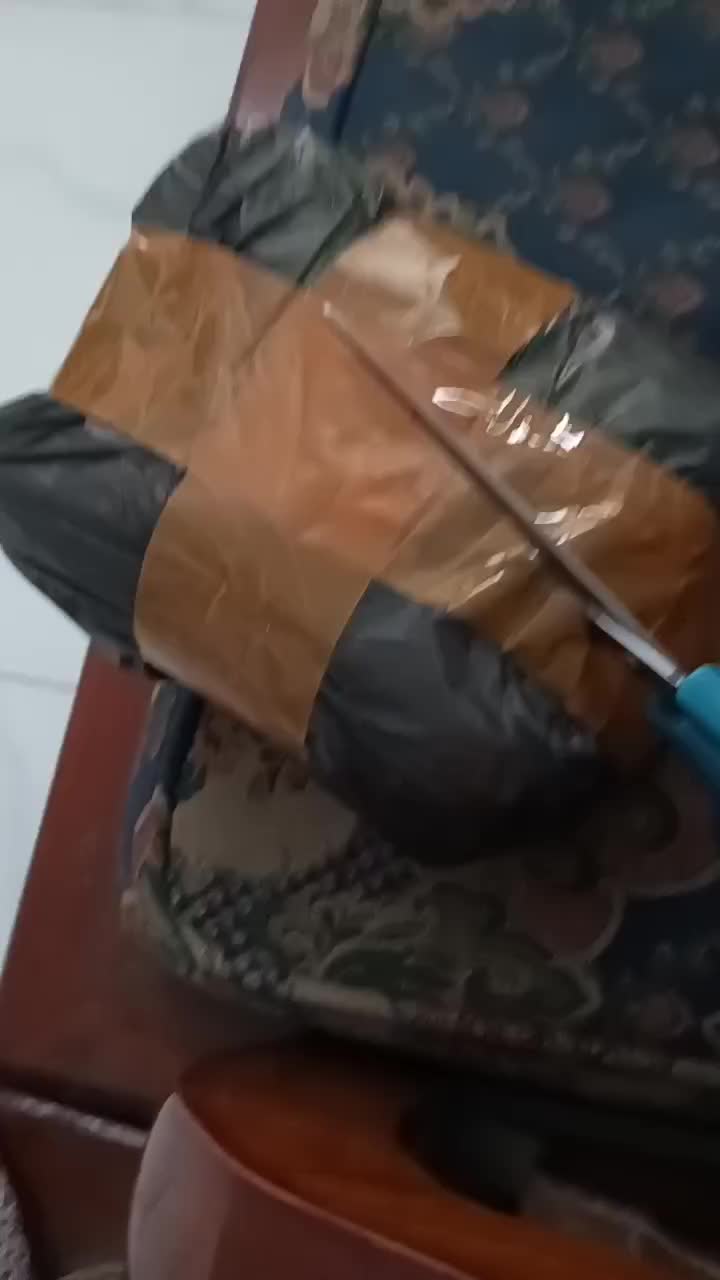review image 0