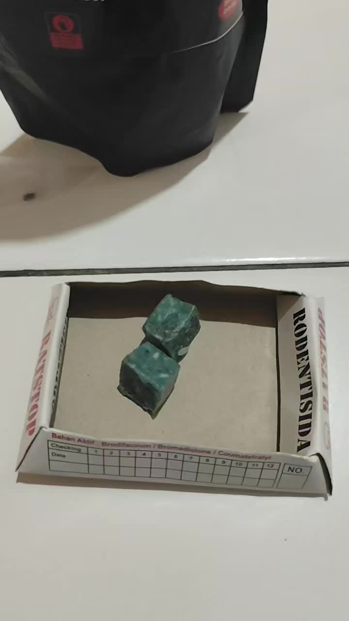 review image 0