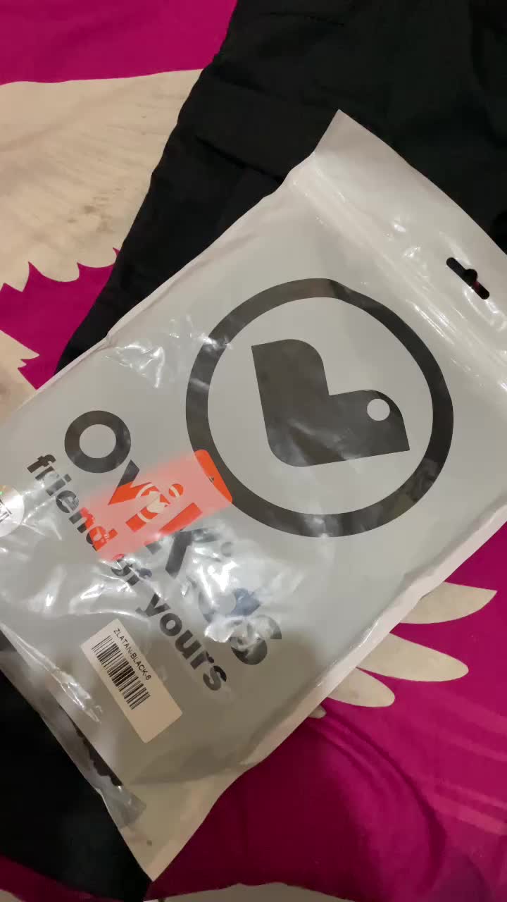 review image 0