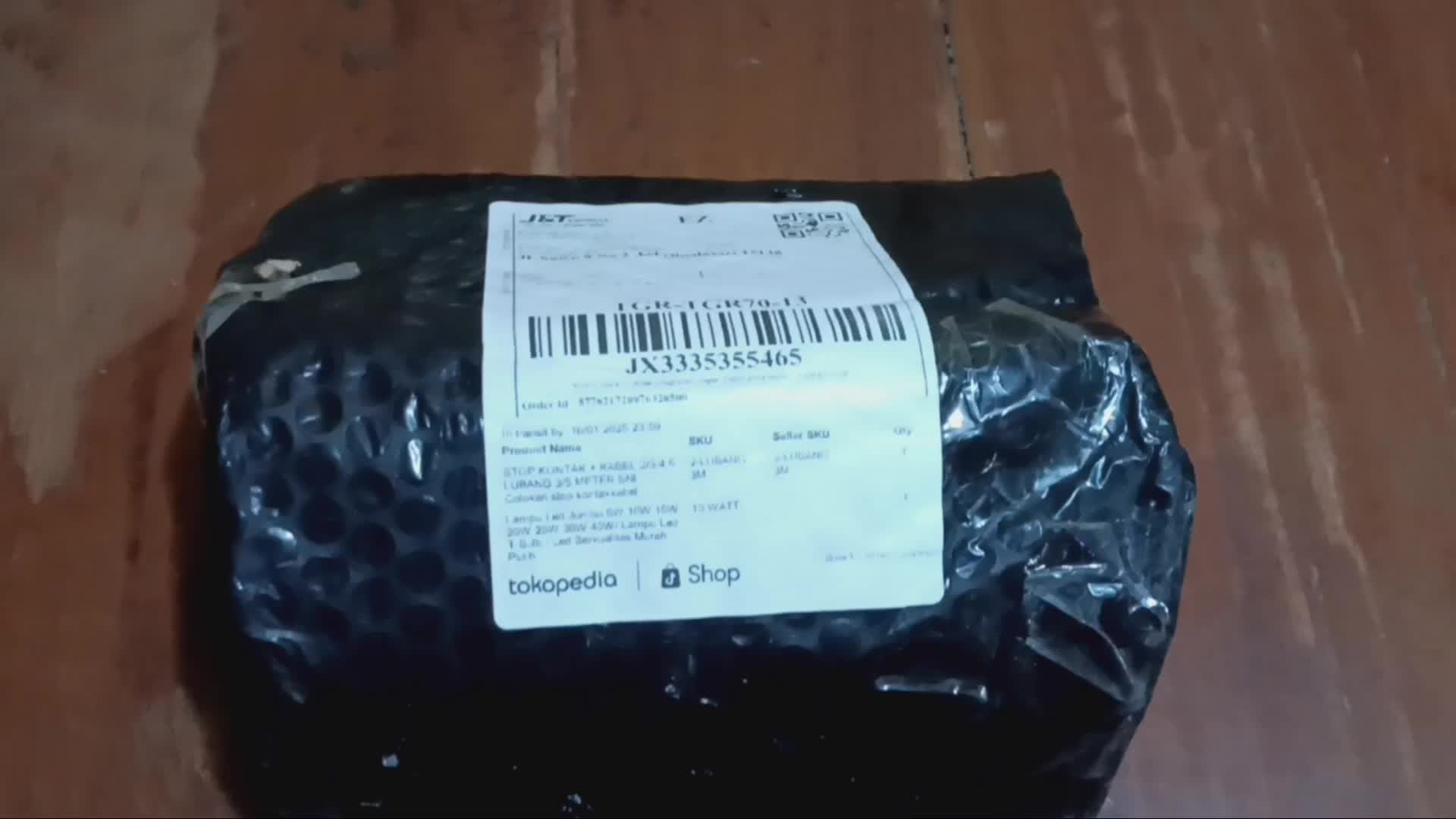 review image 0