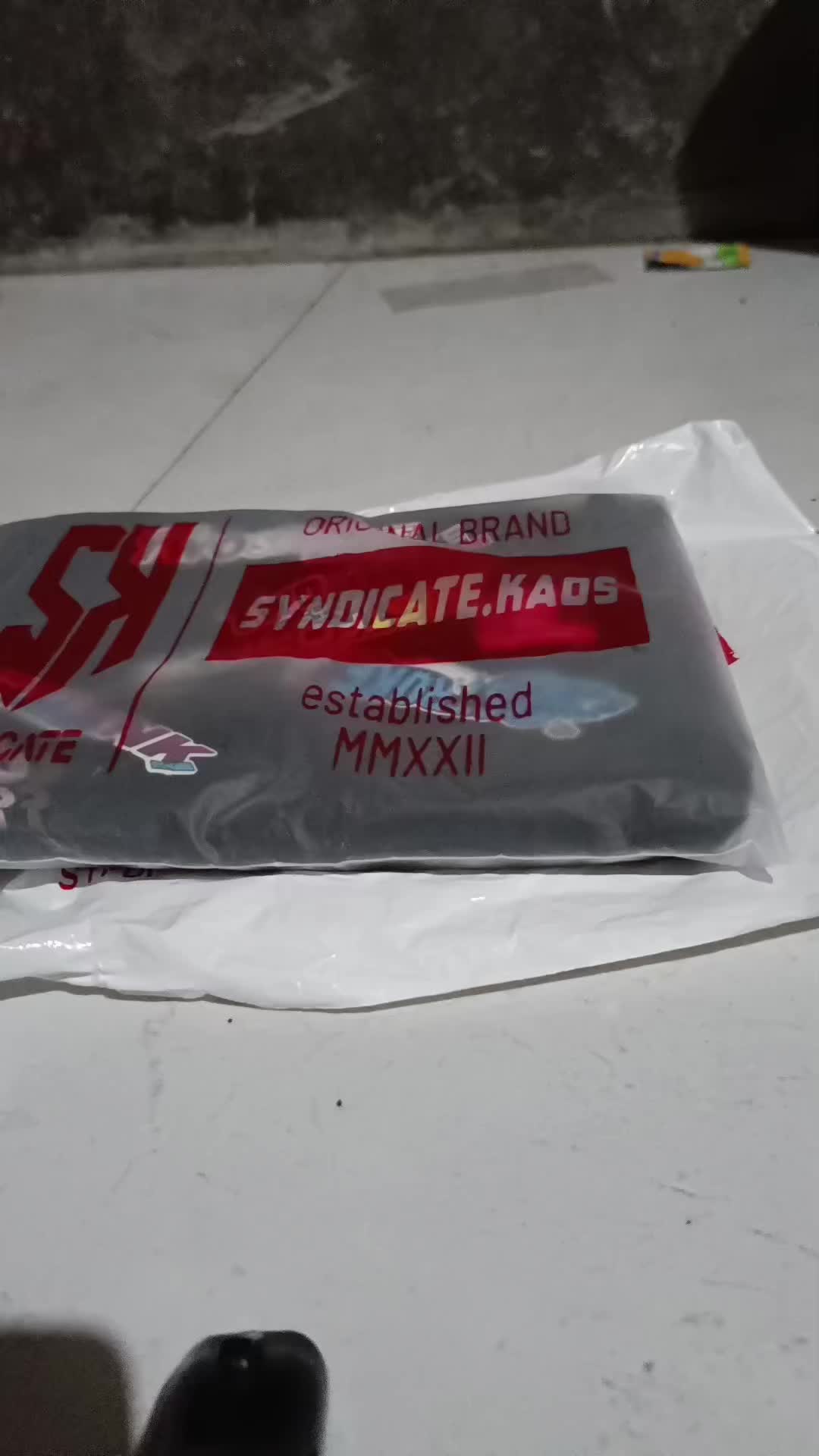 review image 0