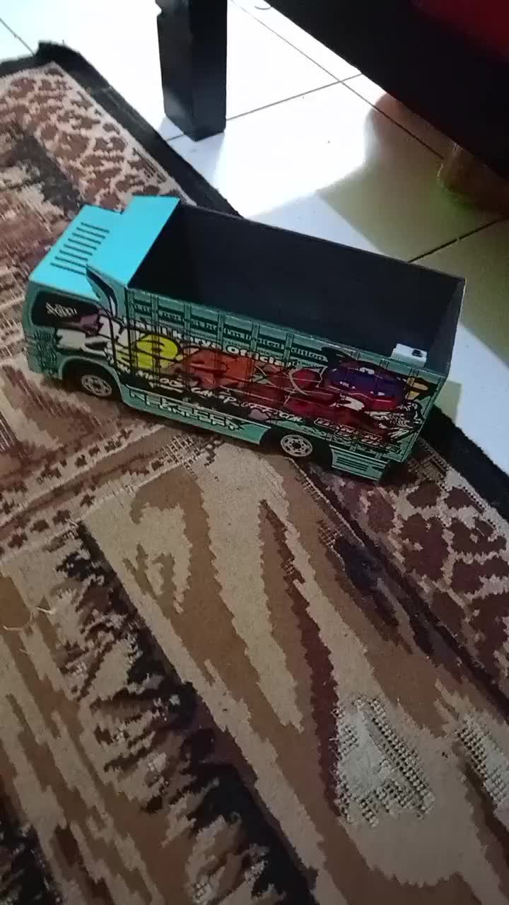 review image 0
