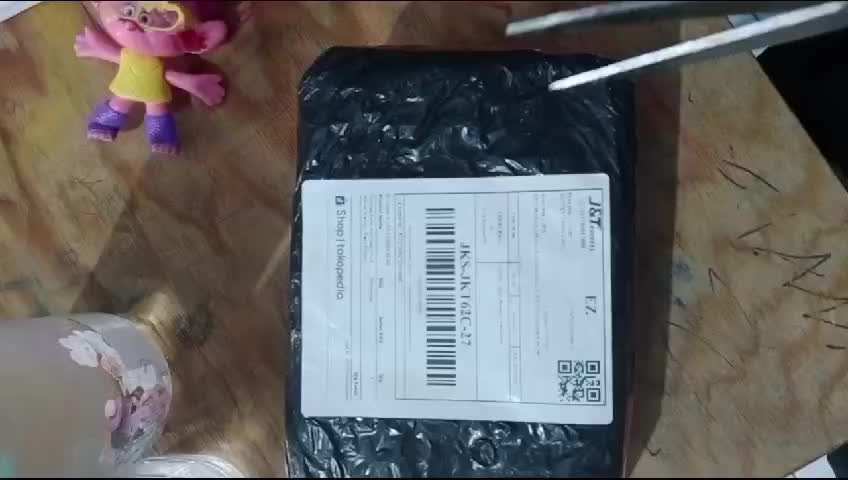review image 0