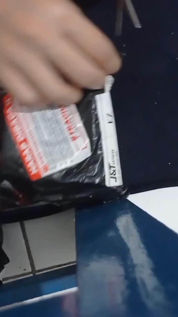 review image 0
