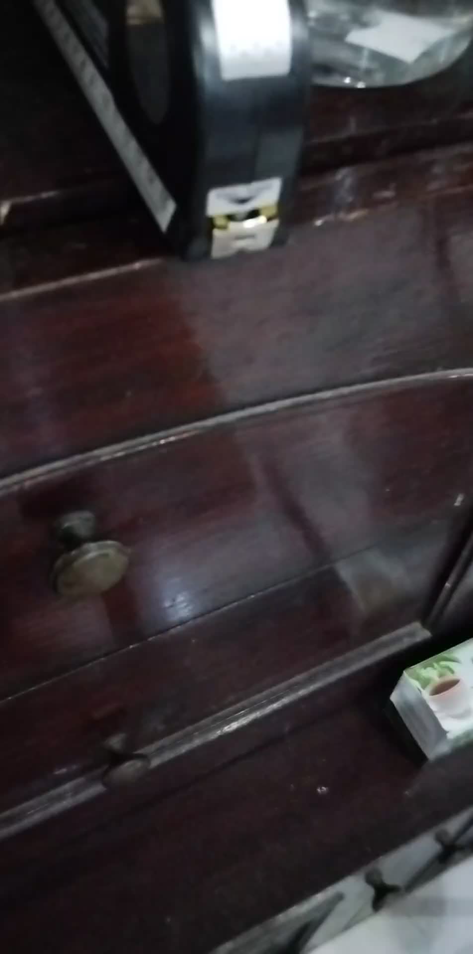 review image 0