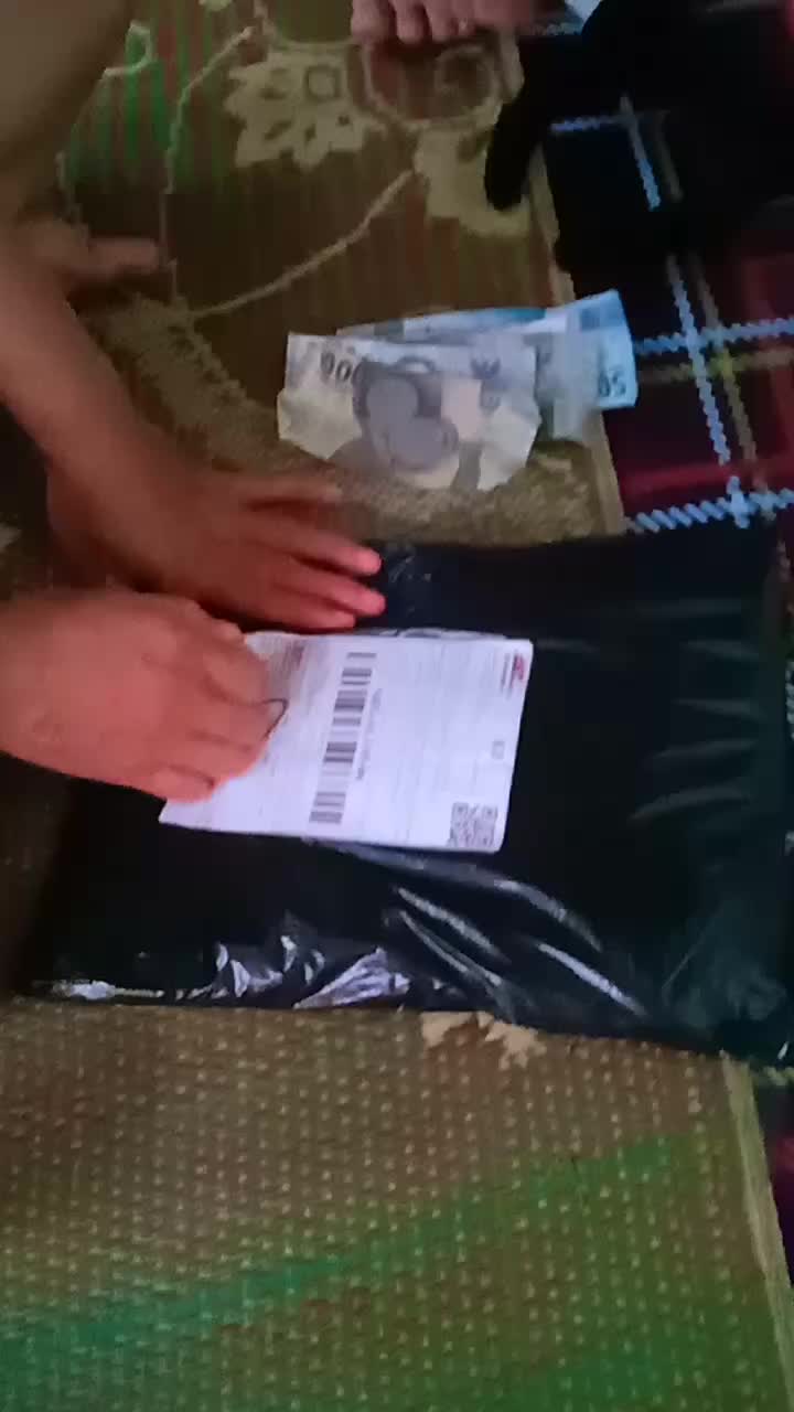 review image 0