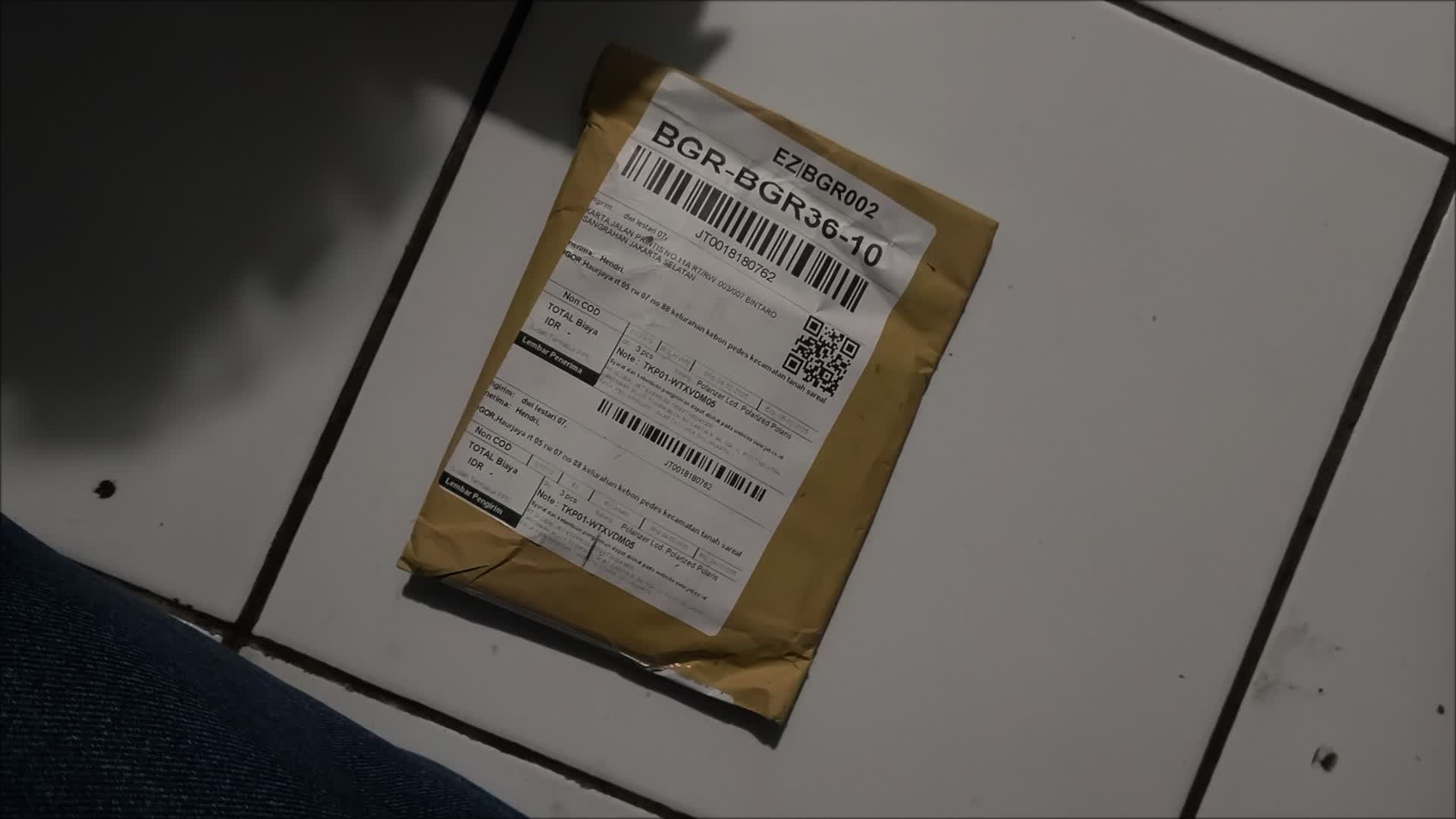 review image 0