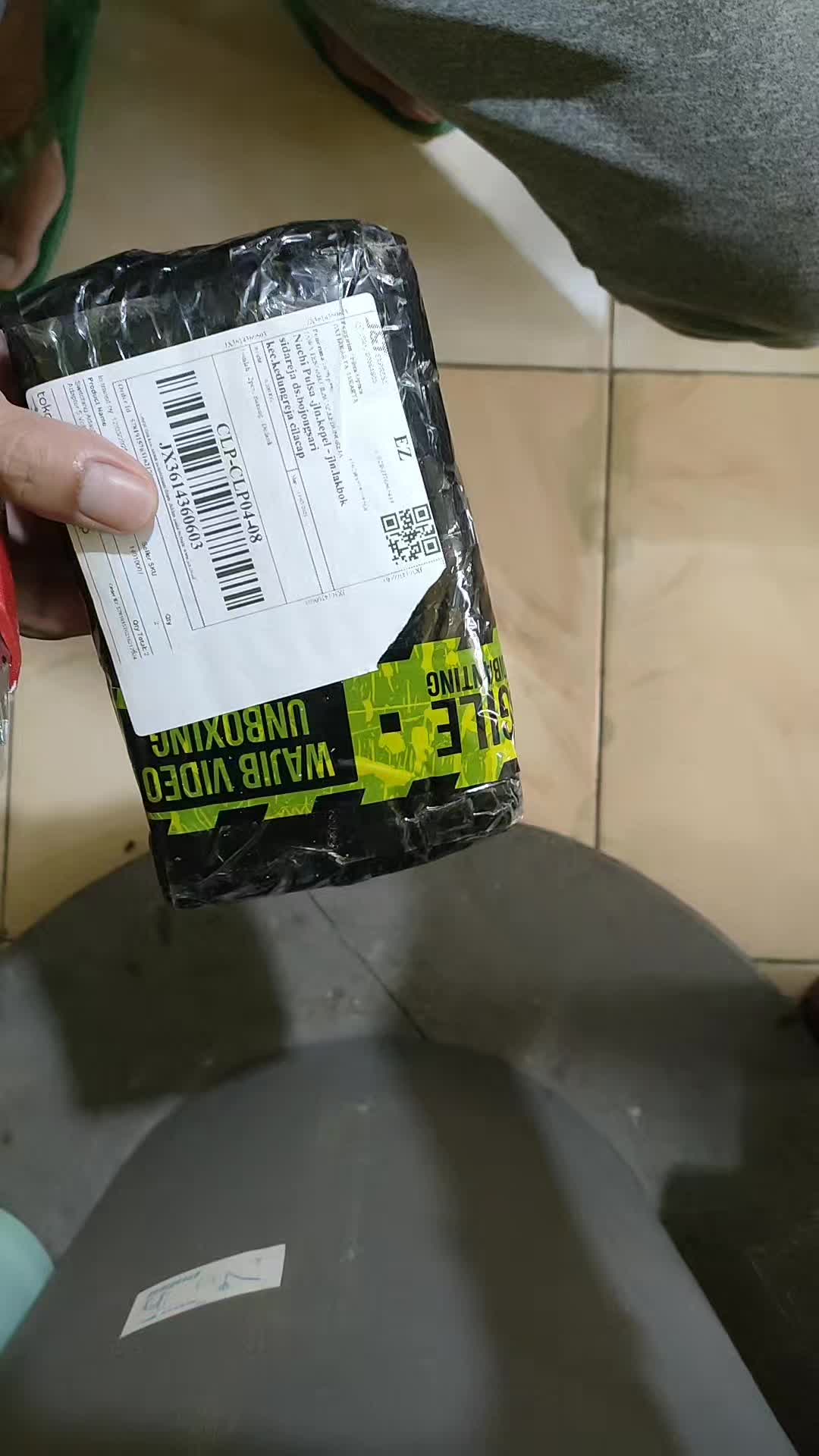 review image 0