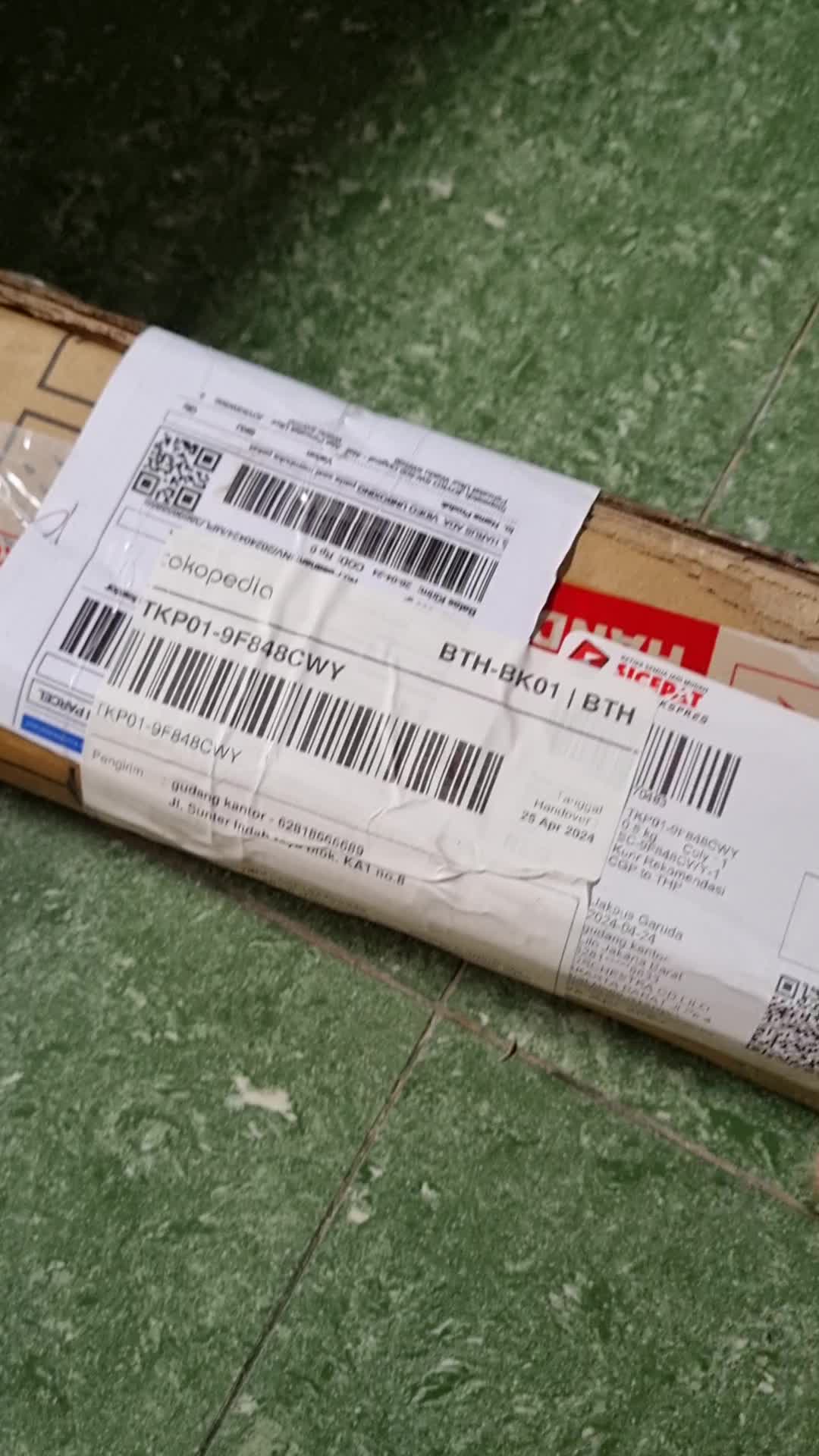 review image 0
