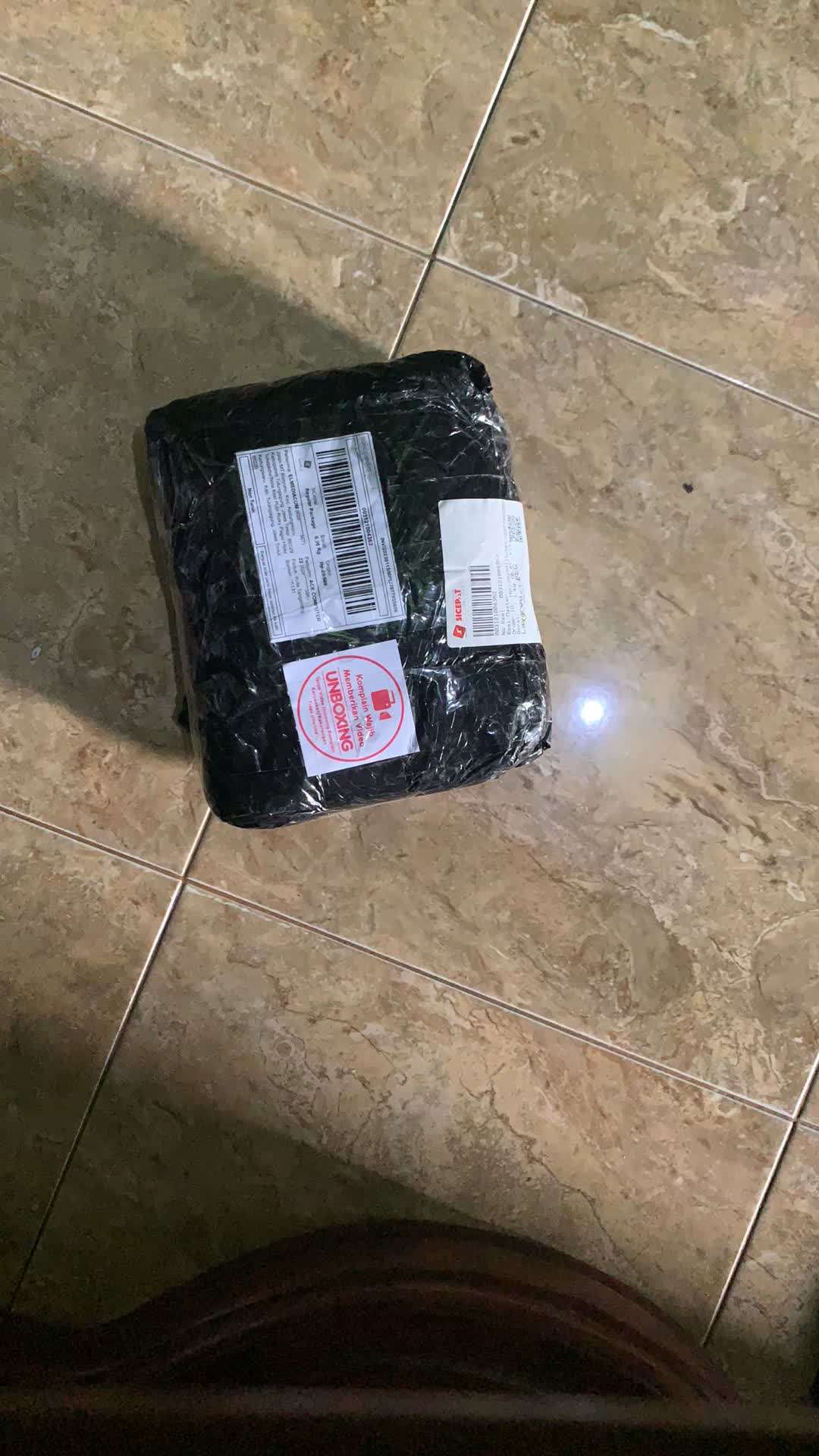 review image 0