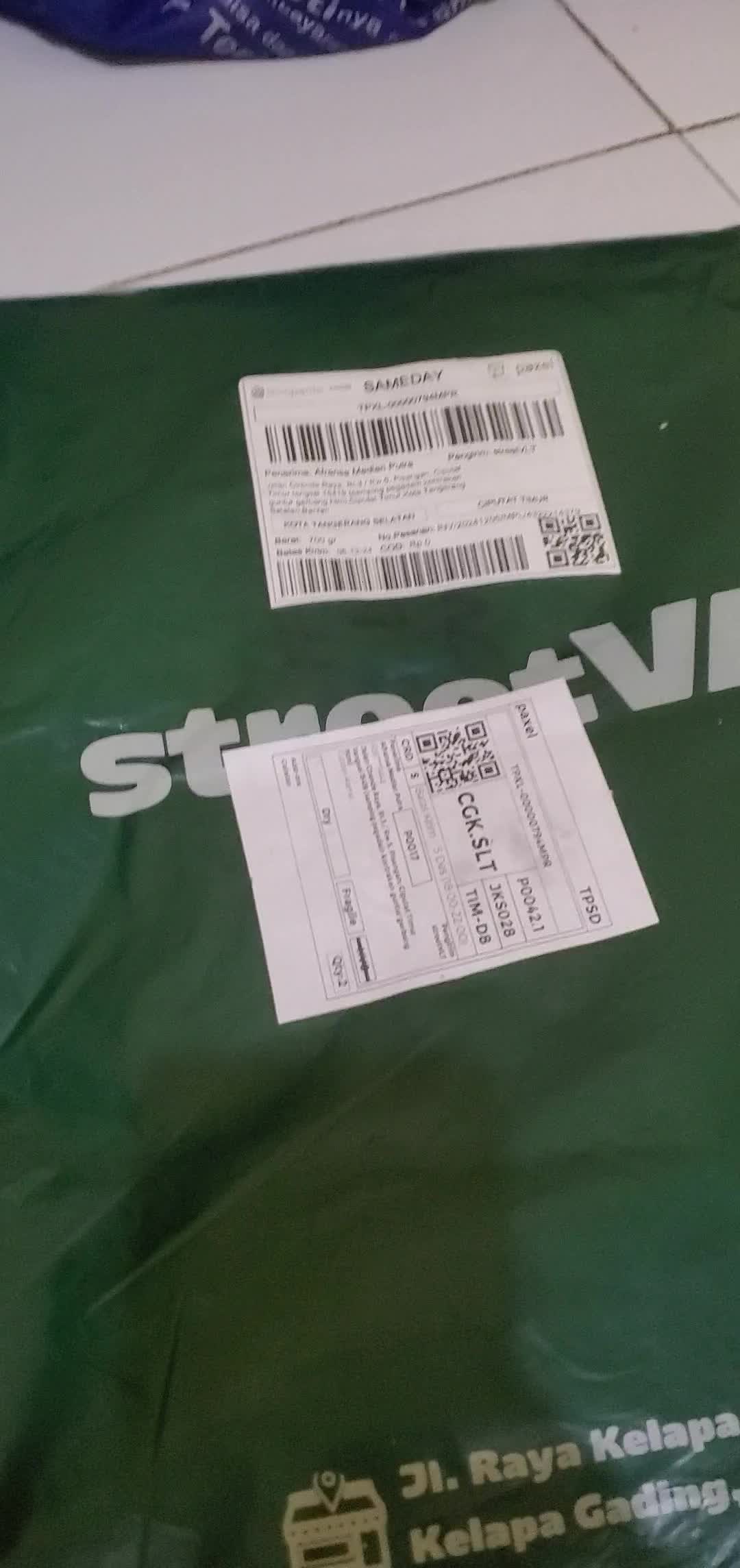 review image 0