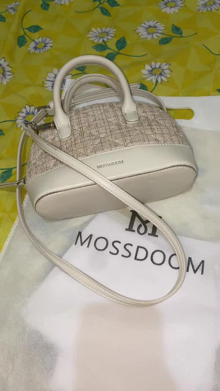 review image 0
