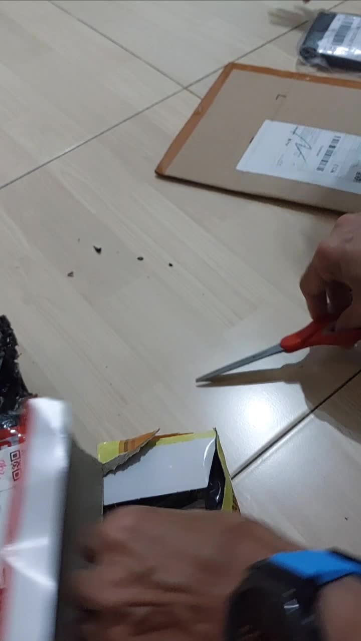 review image 0