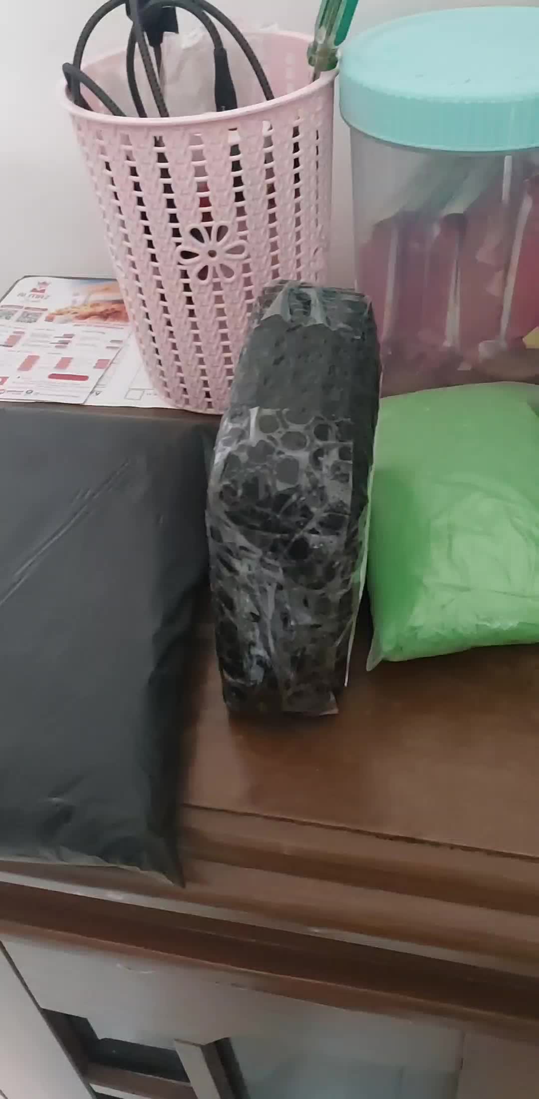 review image 0