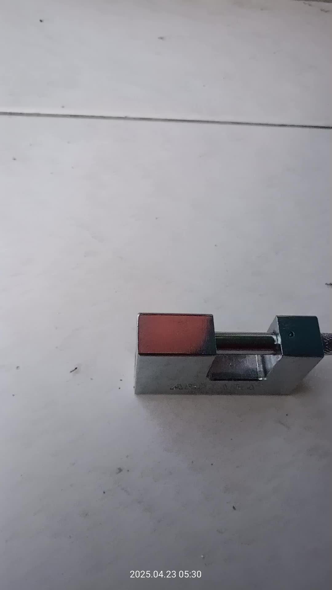 review image 0
