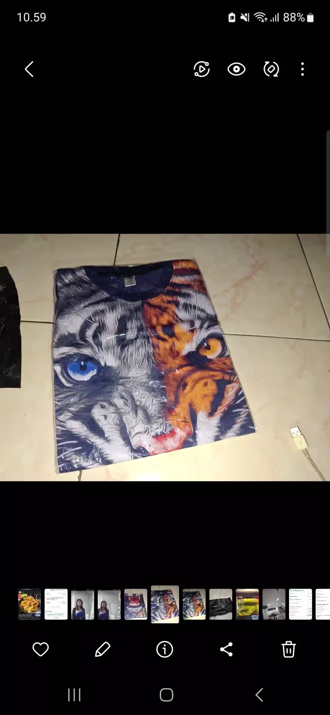 review image 0