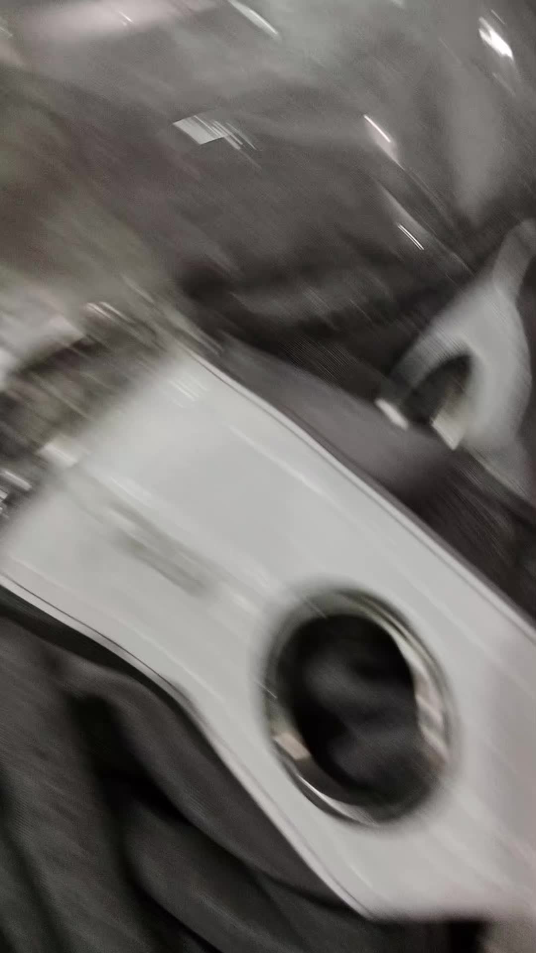 review image 0