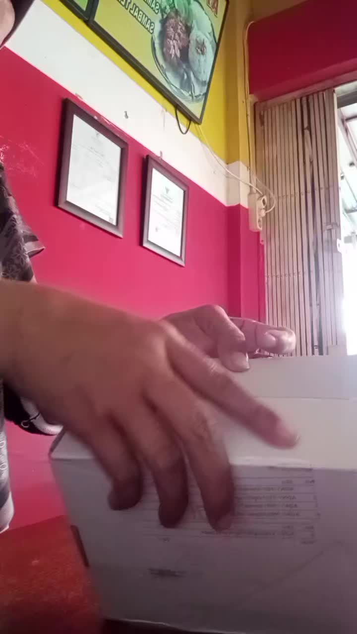 review image 0