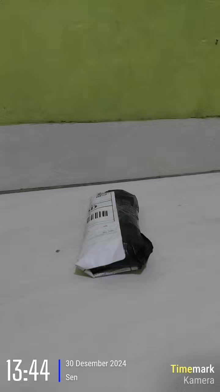 review image 0